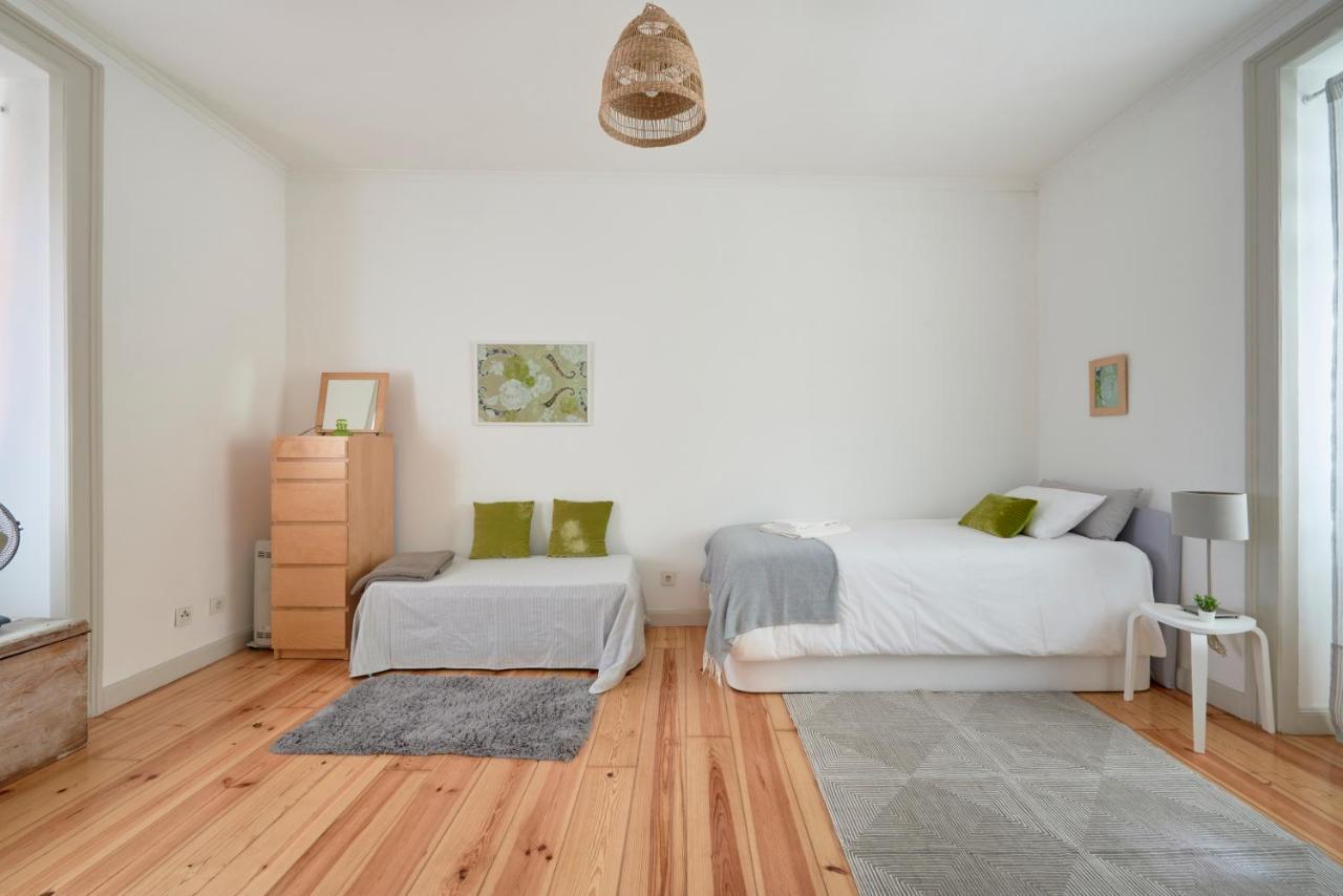 Sunny Apartment With Balcony! Lisboa المظهر الخارجي الصورة