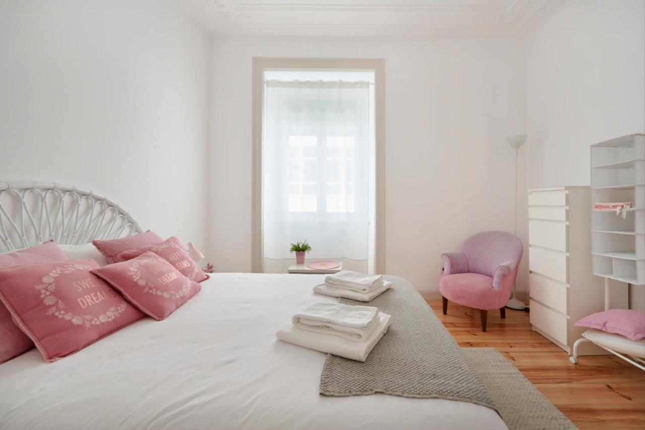 Sunny Apartment With Balcony! Lisboa المظهر الخارجي الصورة