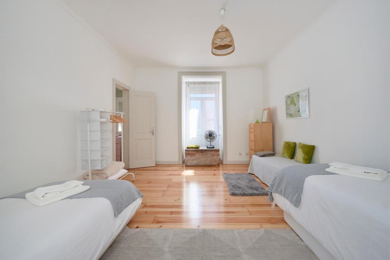 Sunny Apartment With Balcony! Lisboa المظهر الخارجي الصورة