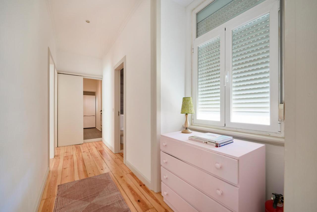 Sunny Apartment With Balcony! Lisboa المظهر الخارجي الصورة